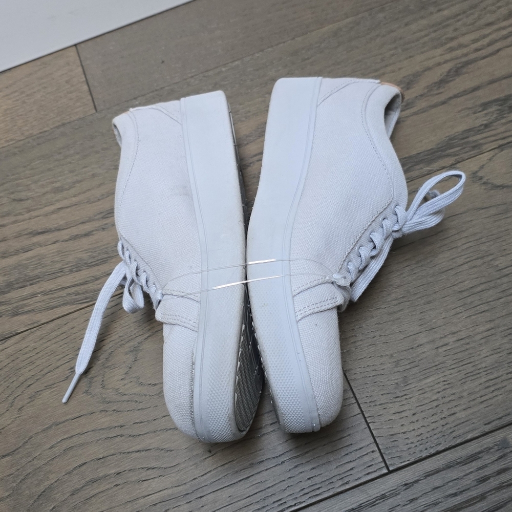 FitFlop Rally Canvas Trainers in Soft Grey - Picture 11 of 14